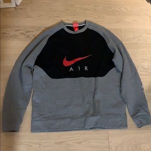 Nike Men’s Air max Crew neck & sweat pants